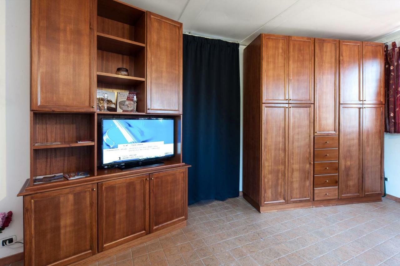 Mons Aureus Resort Róma Kültér fotó