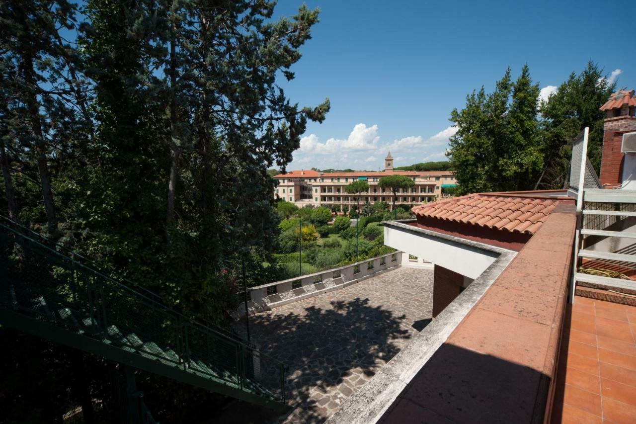 Mons Aureus Resort Róma Kültér fotó